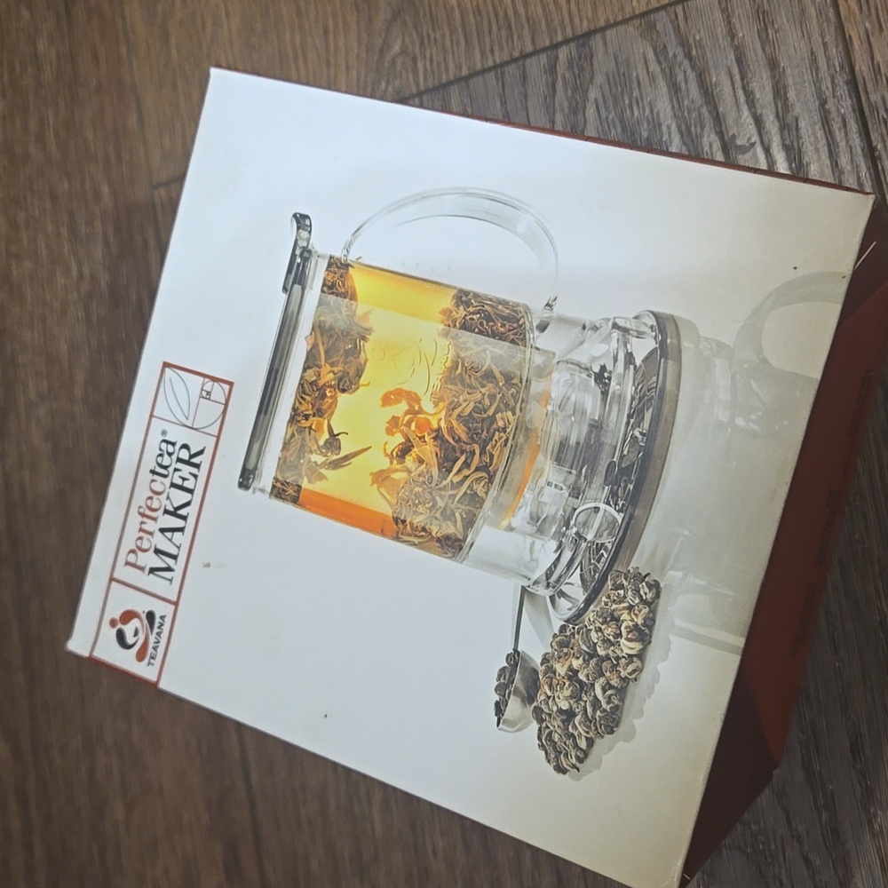 TEAVANA PERFECT TEA MAKER... #7903